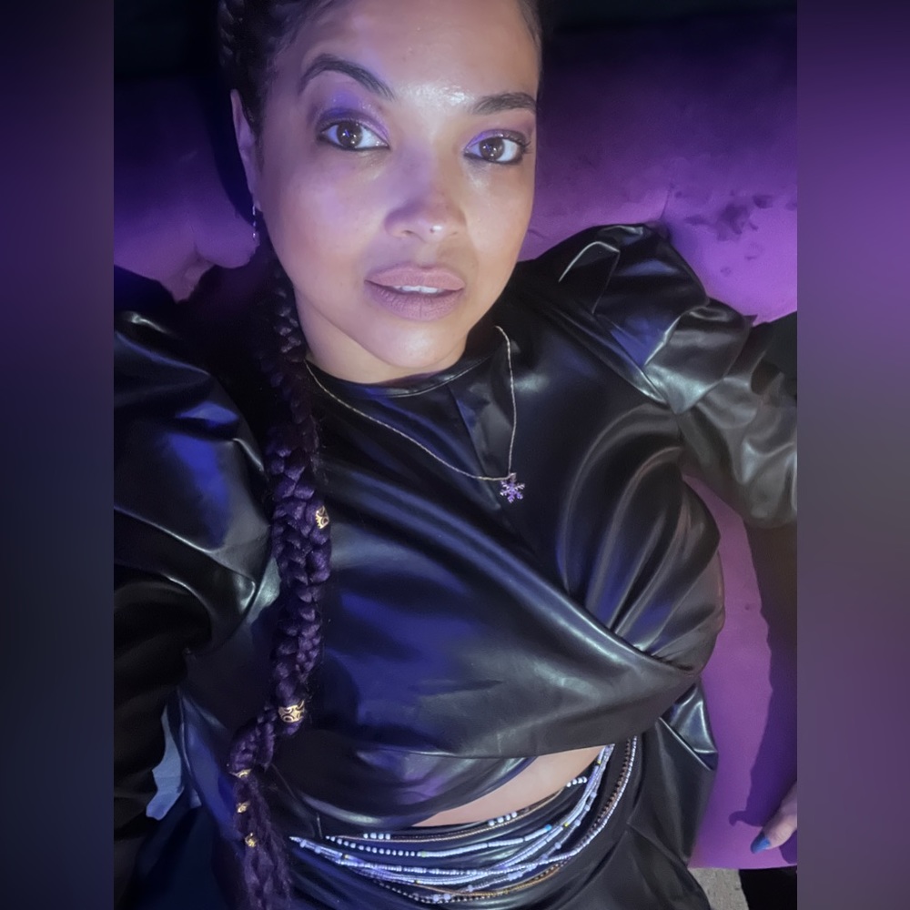 Meet your Posher, Qiana